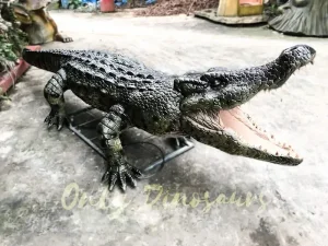 Lifelike Animatronic Crocodile