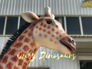 Lifelike Animatronic Giraffe